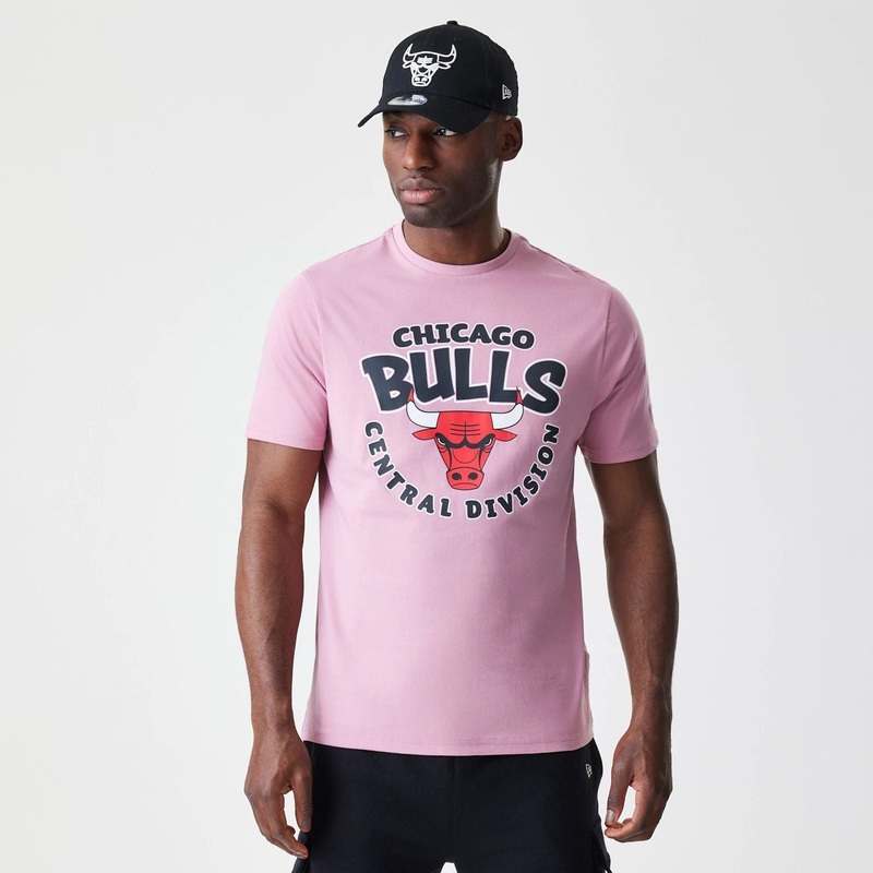 Chicago Bulls NBA Bubble Wordmark Pink T-Shirt XS