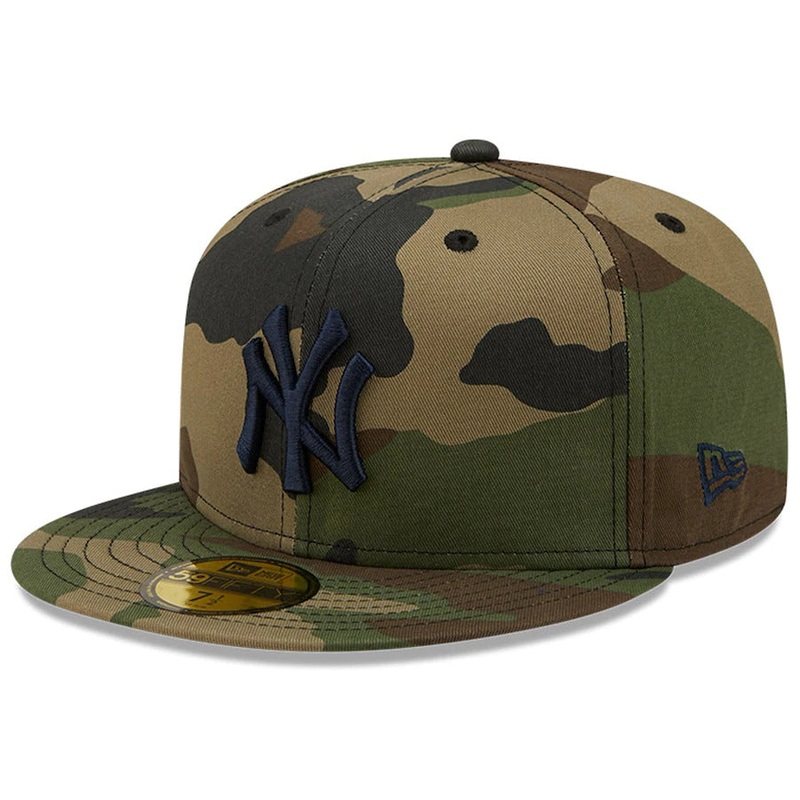 New Era Camo New York Yankees 1996 World Series Patch Woodland Undervisor 59FIFTY Fitted Hat