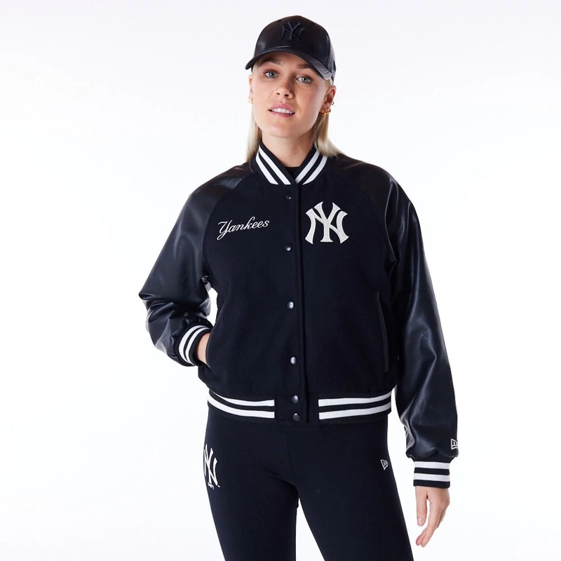New York Yankees Womens MLB Black Varsity Jacket XS