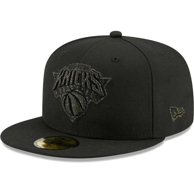 New Era New York Knicks Logo Spark 2021 59FIFTY Fitted Hat