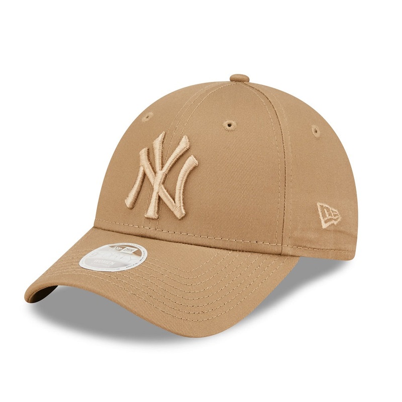 New York Yankees 9FORTY Womens League Essential Brown Cap One Size
