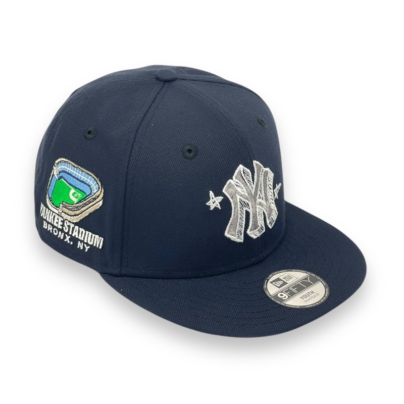 “KIDS” NEW YORK YANKEES CHALK-LOGO NEW ERA 9FIFTY SNAPBACK