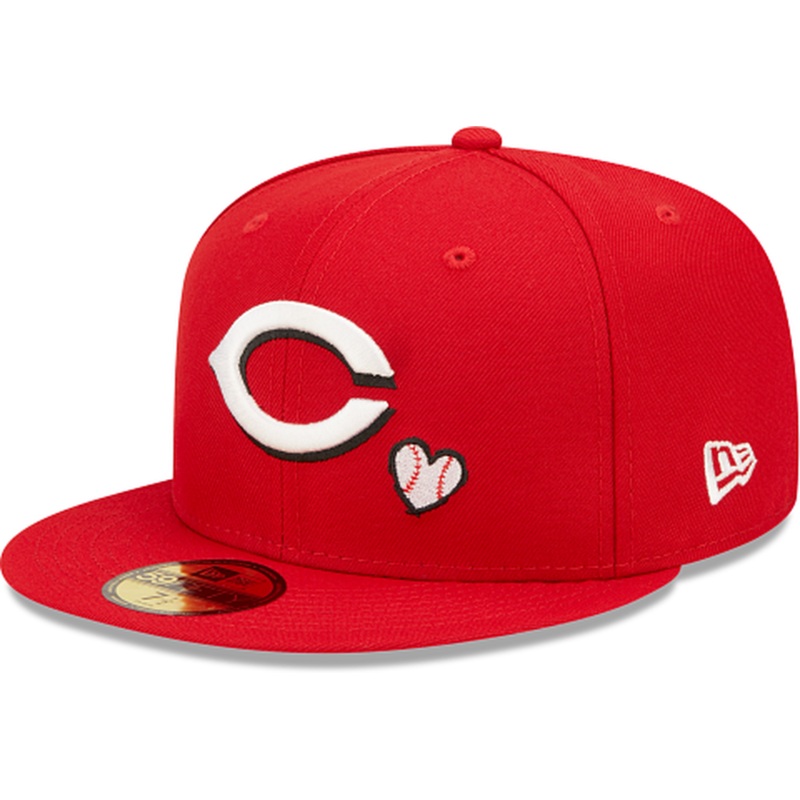 New Era Cincinnati Reds Team Heart 2022 59FIFTY Fitted Hat