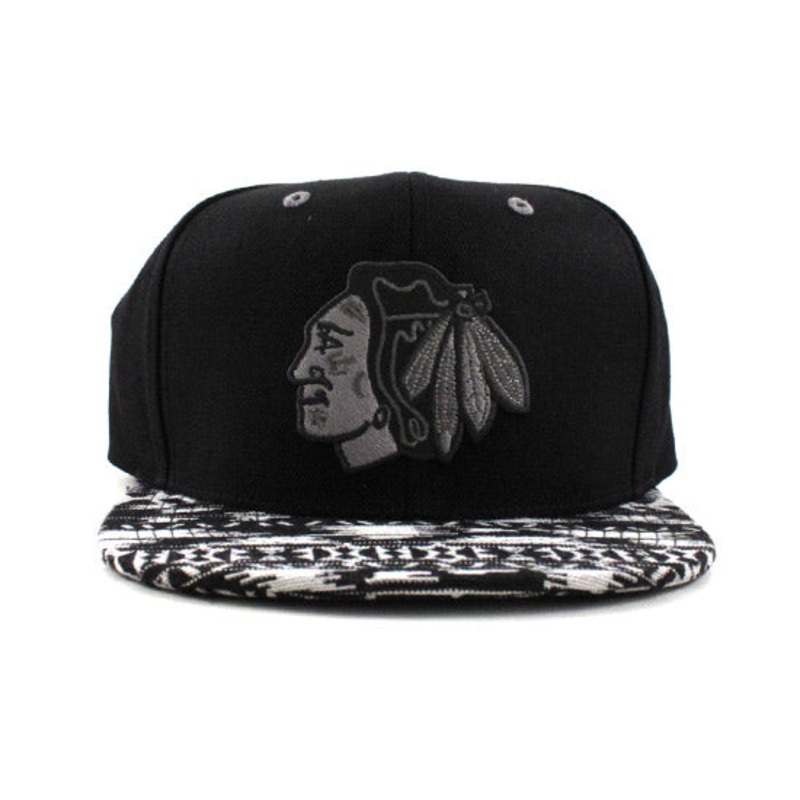 Chicago Blackhawks Mitchell & Ness Strapback Hats (Black White Gray) One Size