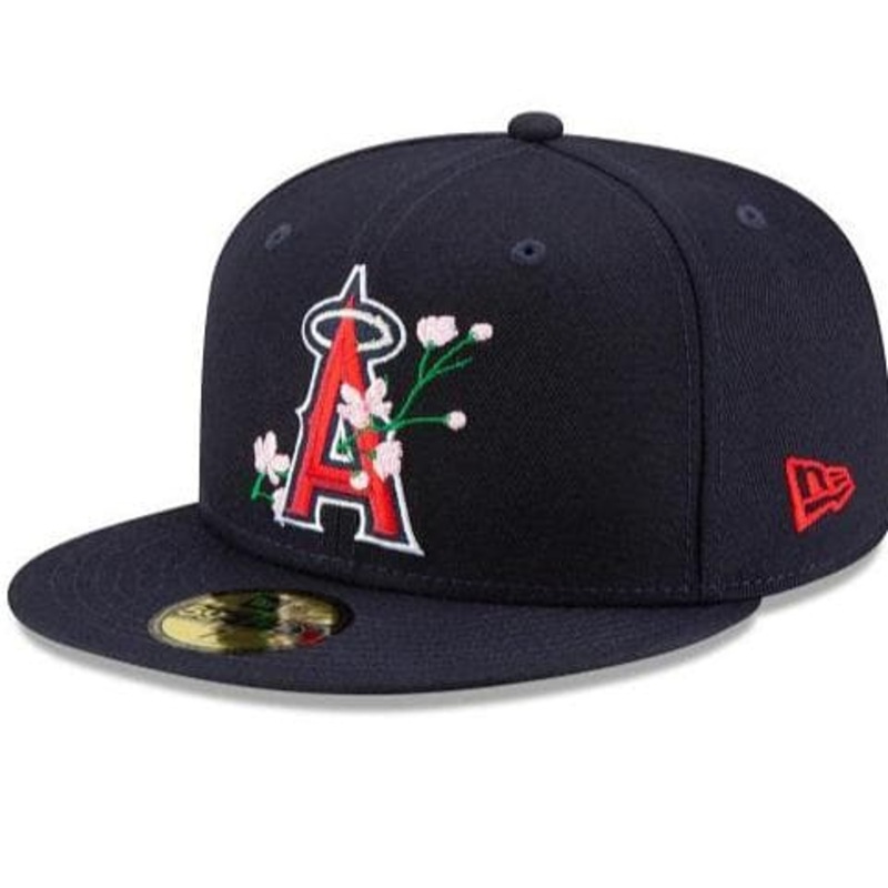 New Era Los Angeles Angels Side Patch Bloom 59FIFTY Fitted Hat
