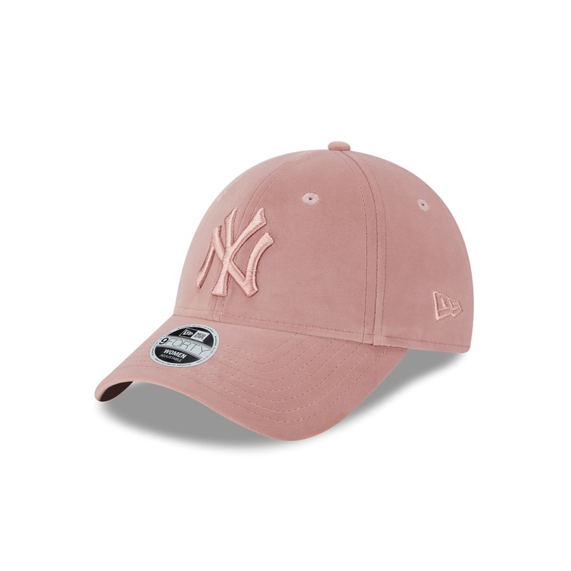 New York Yankees 9FORTY Womens Velour Pink Cap One Size