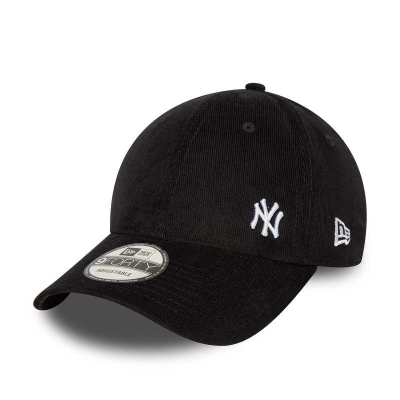 New York Yankees MLB Flawless Cord Black 9FORTY Adjustable Cap OSFM
