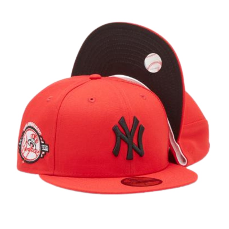 New Era New York Yankees “Licorice” Black Under Brim 59FIFTY Fitted Hat