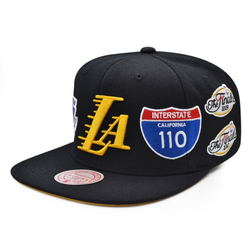 Los Angeles Lakers Mitchell & Ness NBA CHAMP PATCH UP Snapback – Black
