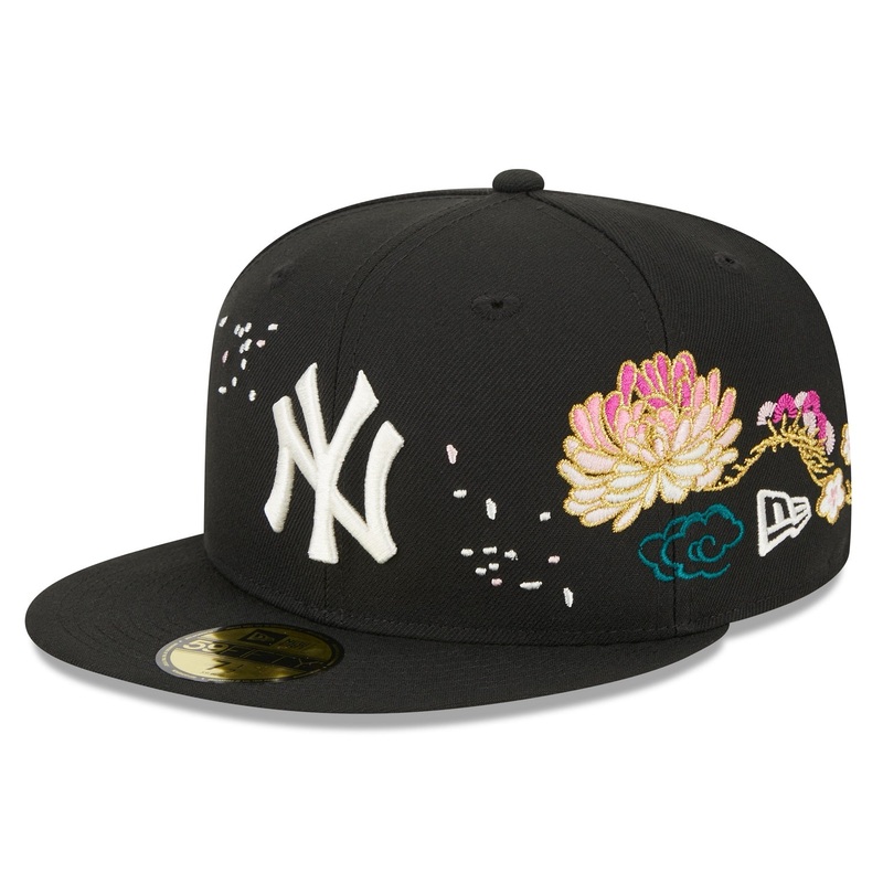 New York Yankees 59FIFTY Cherry Blossom Black Cap 6-7/8
