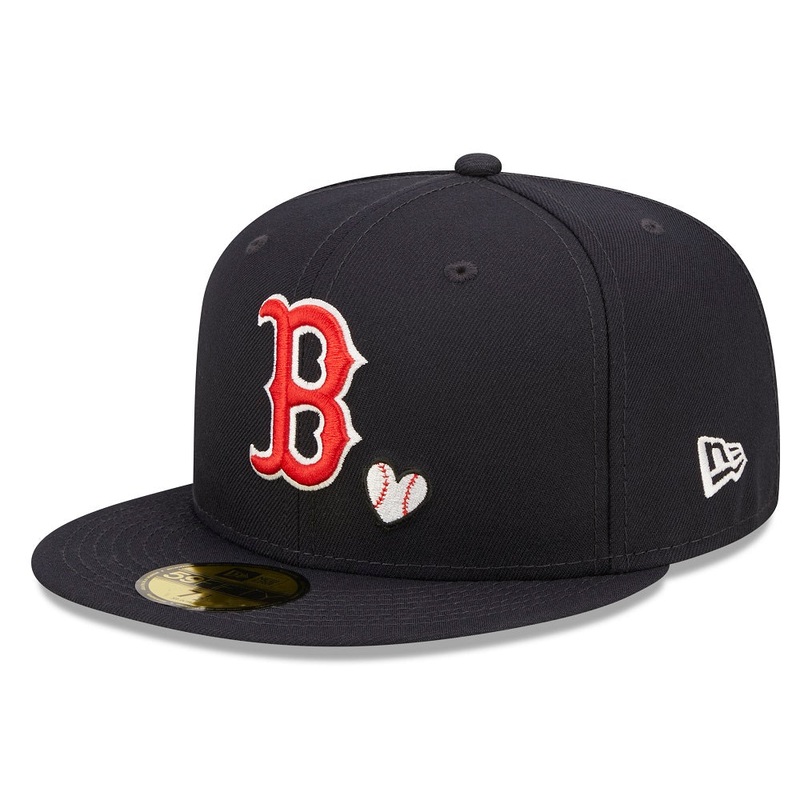 Boston Red Sox 59FIFTY Team Heart Navy Cap 7