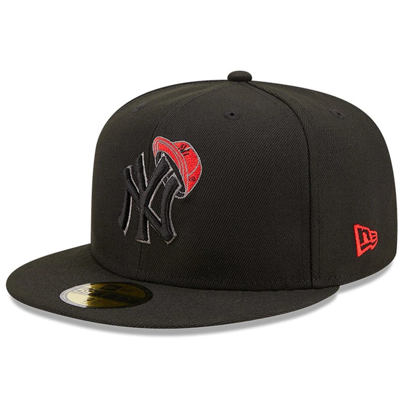 New Era Black New York Yankees 100th Anniversary Patch Blackout Pop Undervisor 59FIFTY Fitted Hat