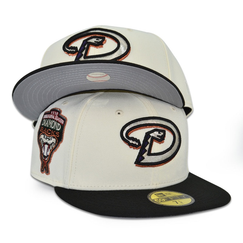 Arizona Diamondbacks “WHAT THE DAY BACKS??!!” Exclusive New Era 59Fifty Fitted Hat – Chrome/Black 6 7/8