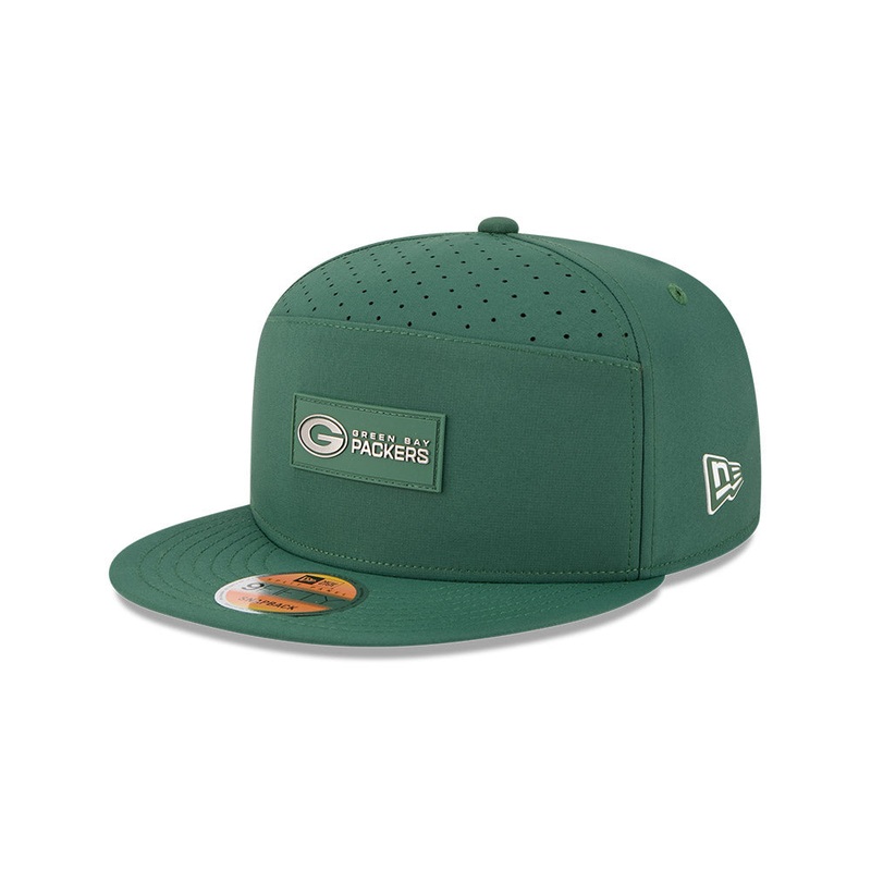 Green Bay Packers New Era 2025 Sideline Split Panel 9FIFTY Snapback Hat – Green