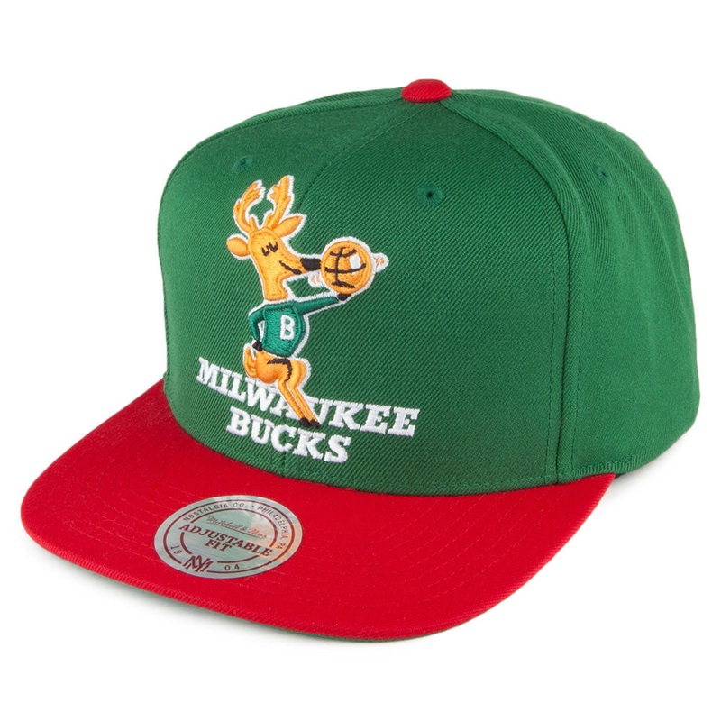 Mitchell & Ness Milwaukee Bucks Snapback Cap – XL Logo 2 Tone – Green-Red Adjustable