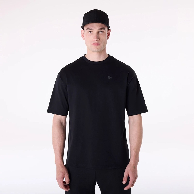 New Era Sticker Black Oversized T-Shirt XS