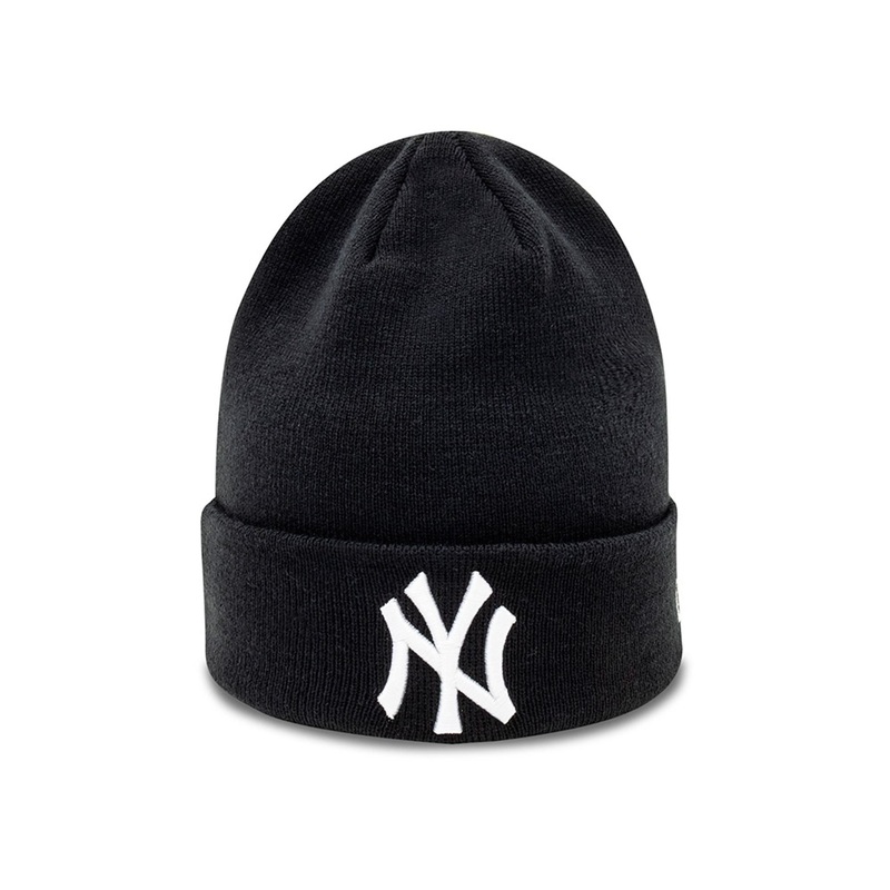 New York Yankees Essential Black Cuff Beanie Hat OSFM