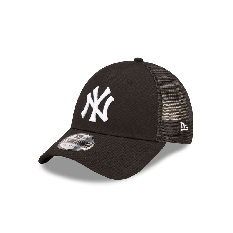 New York Yankees Home Field Black 9FORTY A-Frame Trucker Cap OSFM