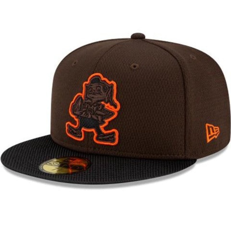 New Era Cleveland Browns NFL Sideline Road 2021 Brown 59FIFTY Fitted Hat
