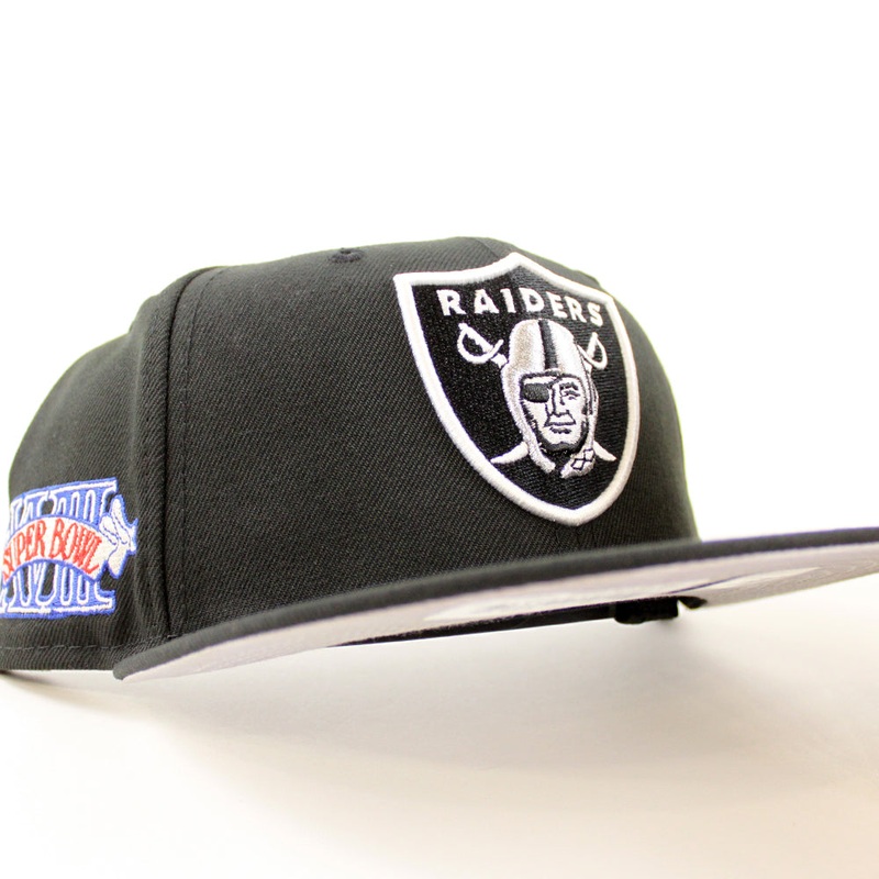 Las Vegas Raiders Super Bowl New Era 9Fifty Snapback Cap (Team Color Gray Under Brim) One Size