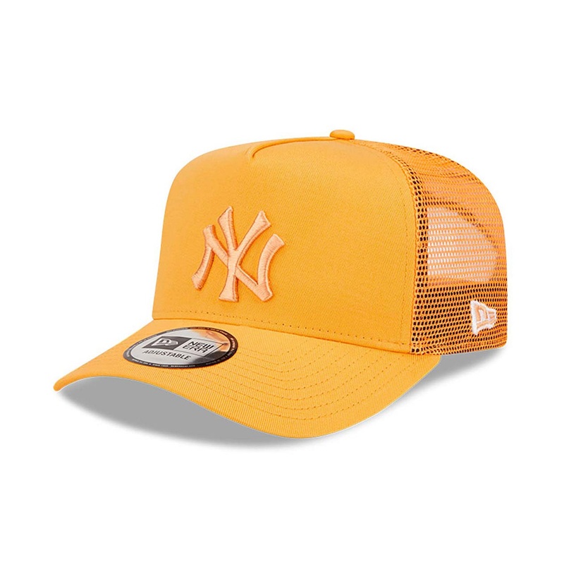 New York Yankees TRUCKER Tonal Mesh Orange Cap One Size