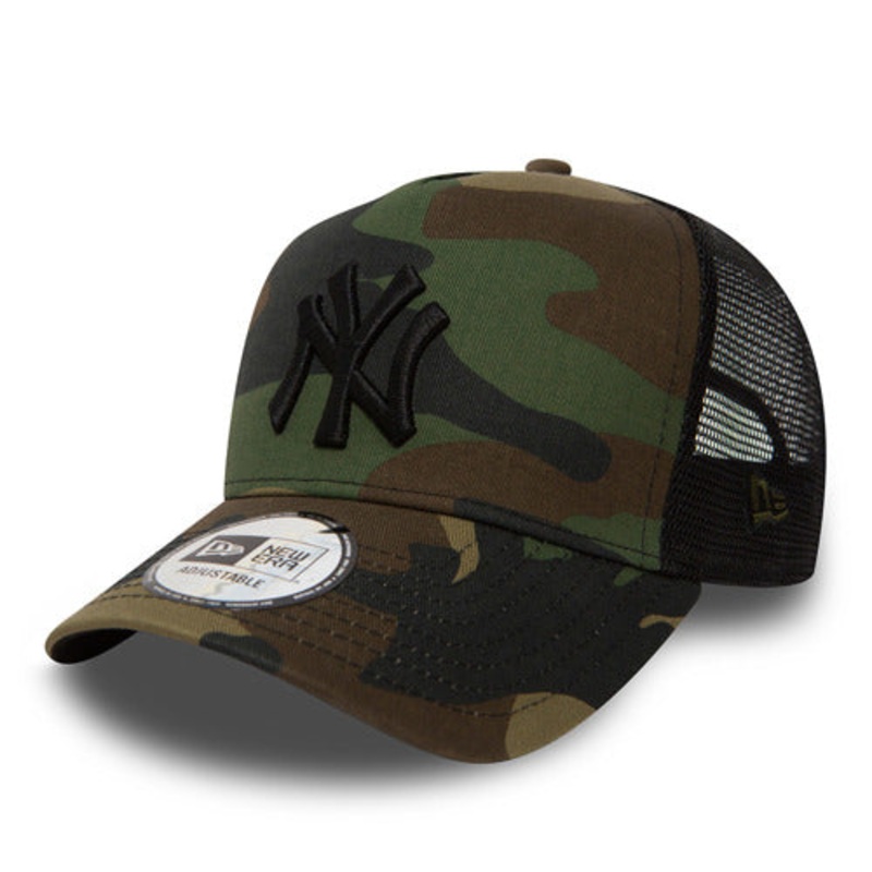 New York Yankees Trucker Clean II Camo/Black Cap One Size