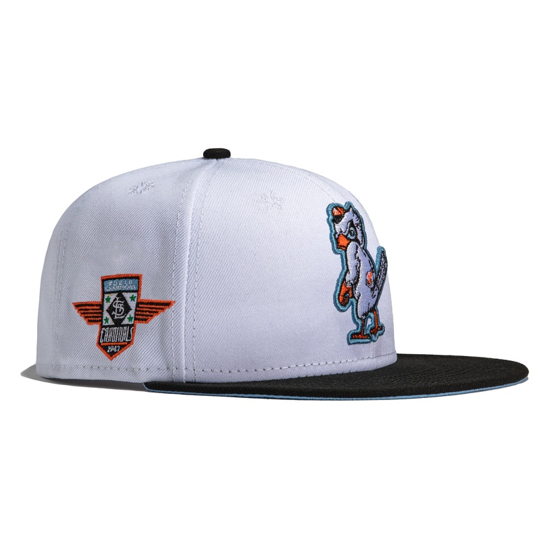 New Era St Louis Cardinals ‘Snowman’ 1942 World Series Champions 2022 59FIFTY Fitted Hat