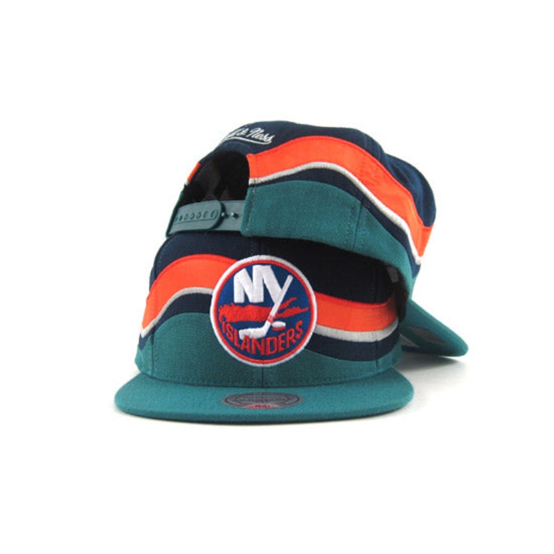 New York Islanders Mitchell & Ness Wave Snapback hats One Size