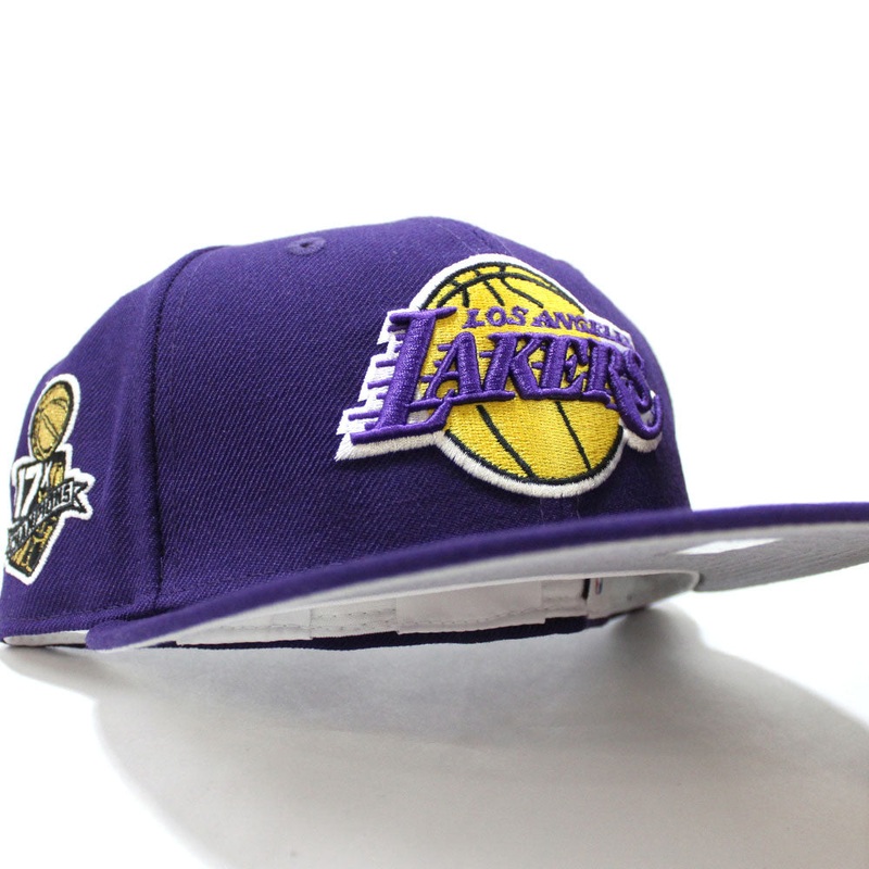Los Angeles Lakers 17X Championships New Era 59Fifty Fitted Hat (Glow in The Dark Purple Gray Under Brim) 7