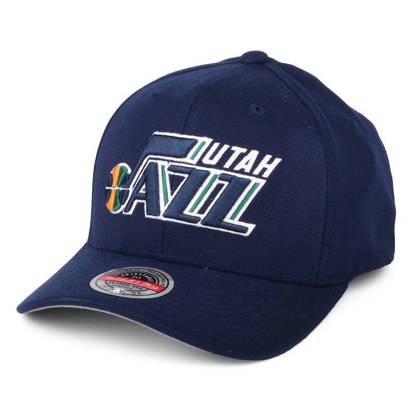 Mitchell & Ness Utah Jazz Snapback Cap – NBA Team Ground Stretch – Navy Blue Adjustable