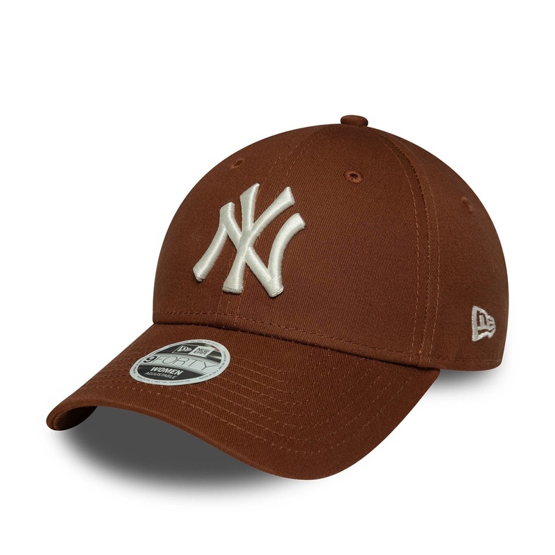 New York Yankees Womens MLB League Essential Brown 9FORTY Adjustable Cap OSFM