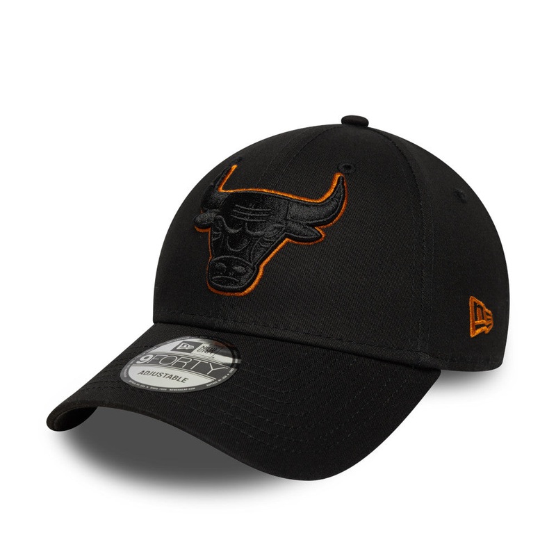 Chicago Bulls 9FORTY NBA Team Outline Black Cap One Size