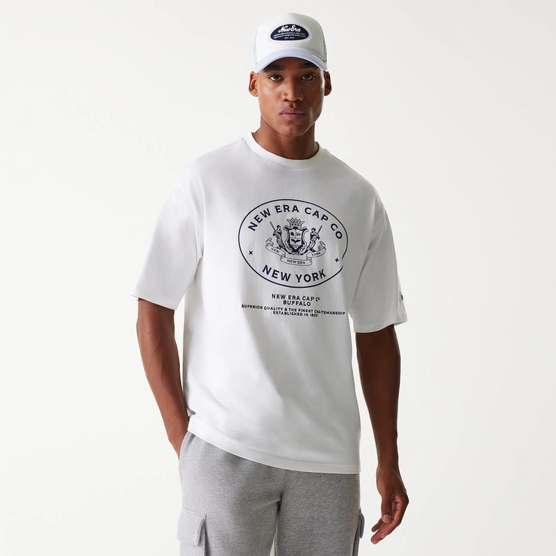 New Era Crest White Oversized T-Shirt XS