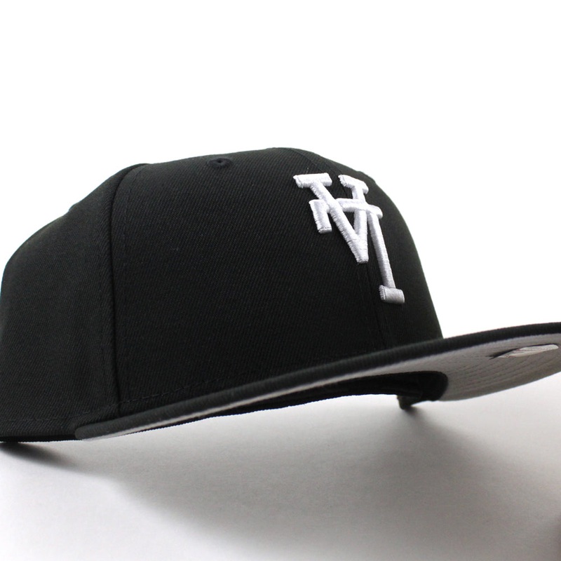 Los Angeles Dodgers Upside Down Logo New Era 59Fifty Fitted Hat (Black Gray Under Brim) 7