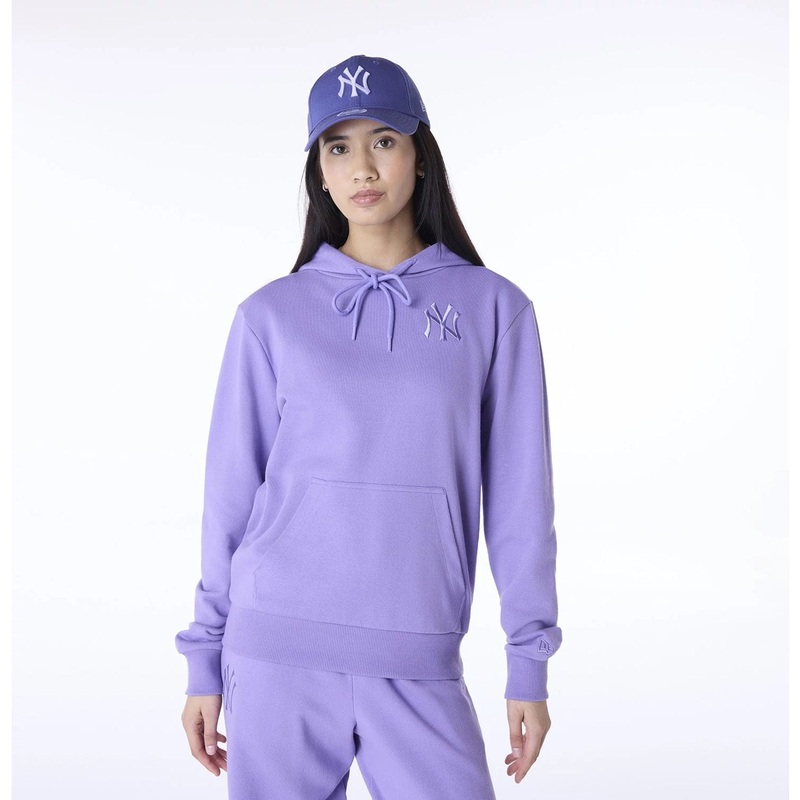 New York Yankees Womens MLB League Essential Purple Pullover Hoodie XS