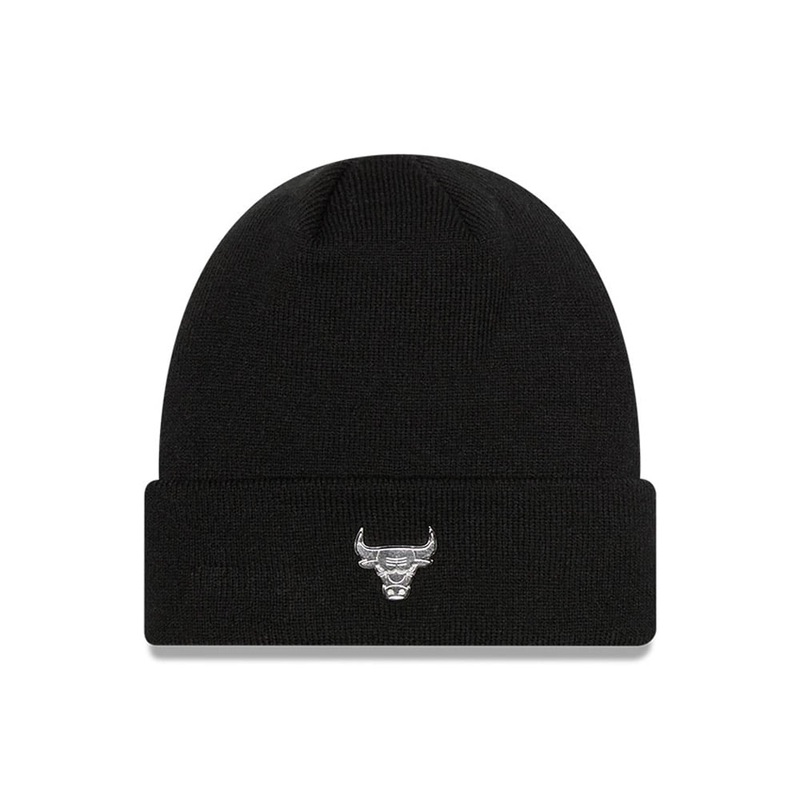 Chicago Bulls Metallic Badge Cuff Black Beanie One Size