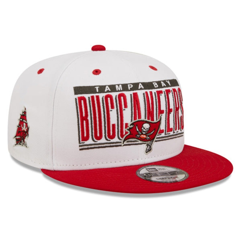 Tampa Bay Buccaneers New Era RETRO TITLE 9Fifty Snapback NFL Hat – White/Scarlet
