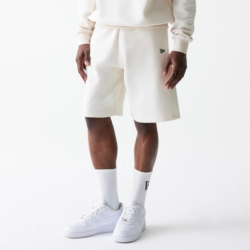 New Era Essential Open White Oversized Shorts XS