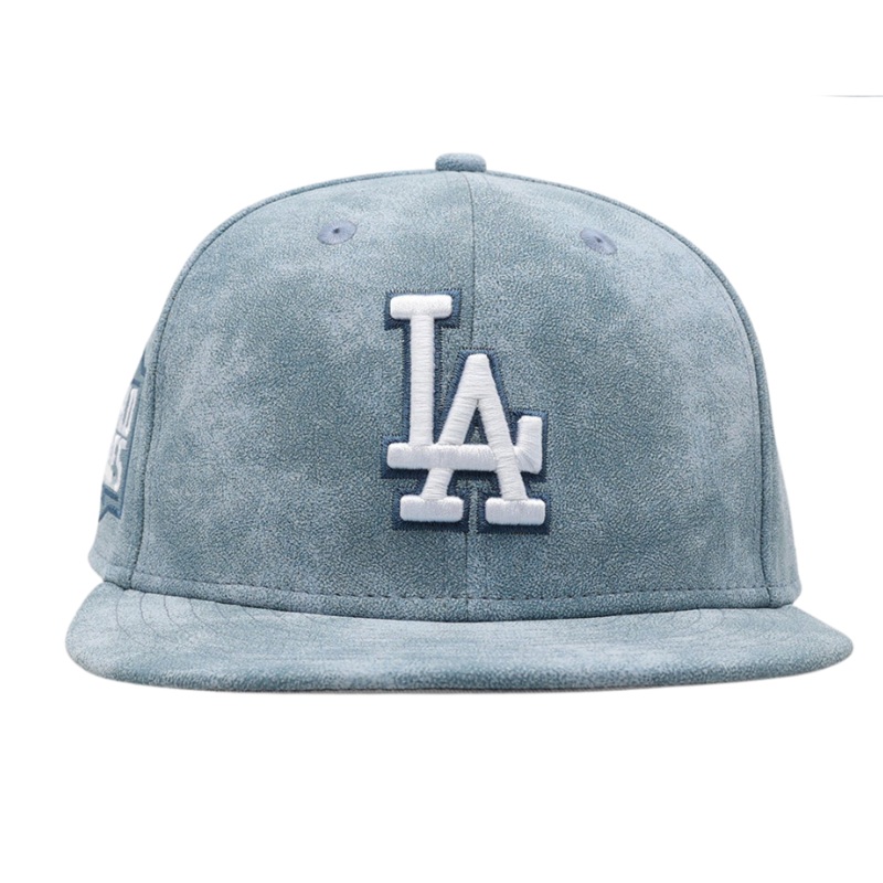 New Era Los Angeles Dodgers ‘Sky Blue Washed Suede’ 59FIFTY Fitted Hat