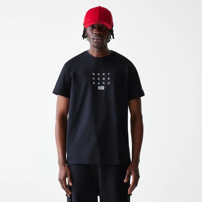 New Era Zodiac Black Graphic T-Shirt XS