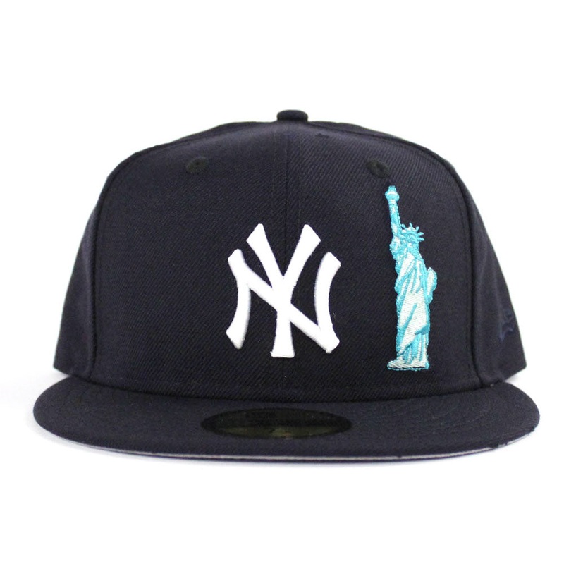 New York Yankees Statue Of Liberty National Monument New Era 59Fifty Fitted Hat (Navy Gray Under Brim) 7