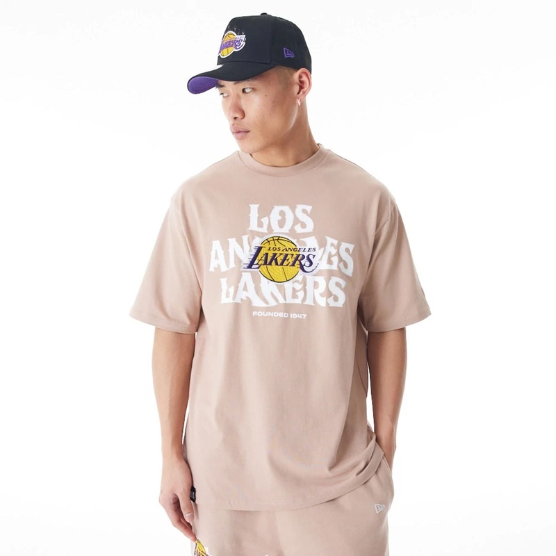 LA Lakers NBA Graphic Beige Oversized T-Shirt XS
