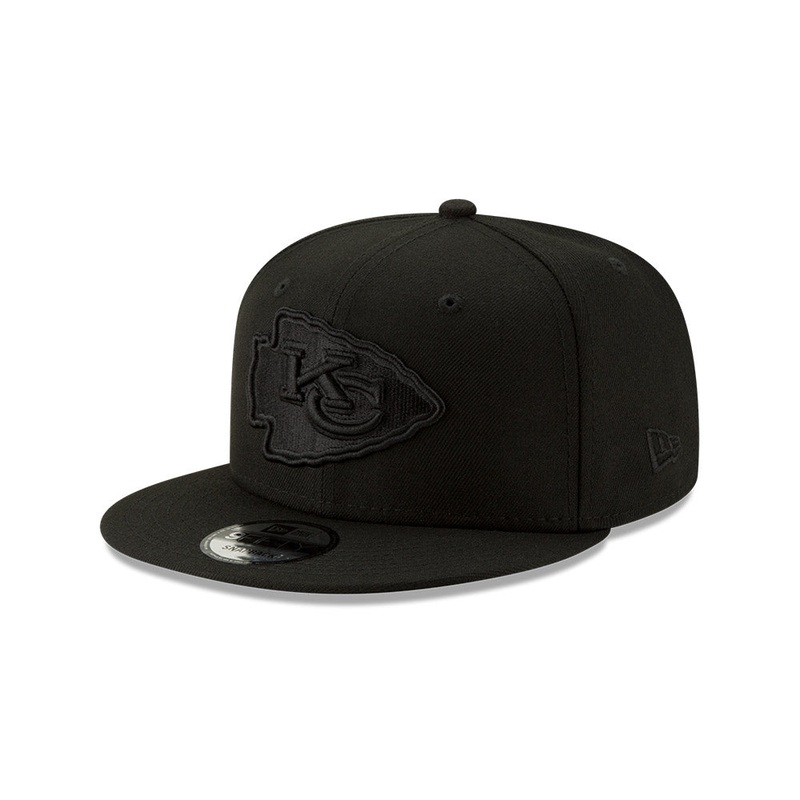 Kansas City Chiefs New Era BLACKOUT 9Fifty Snapback Hat – Black/Black