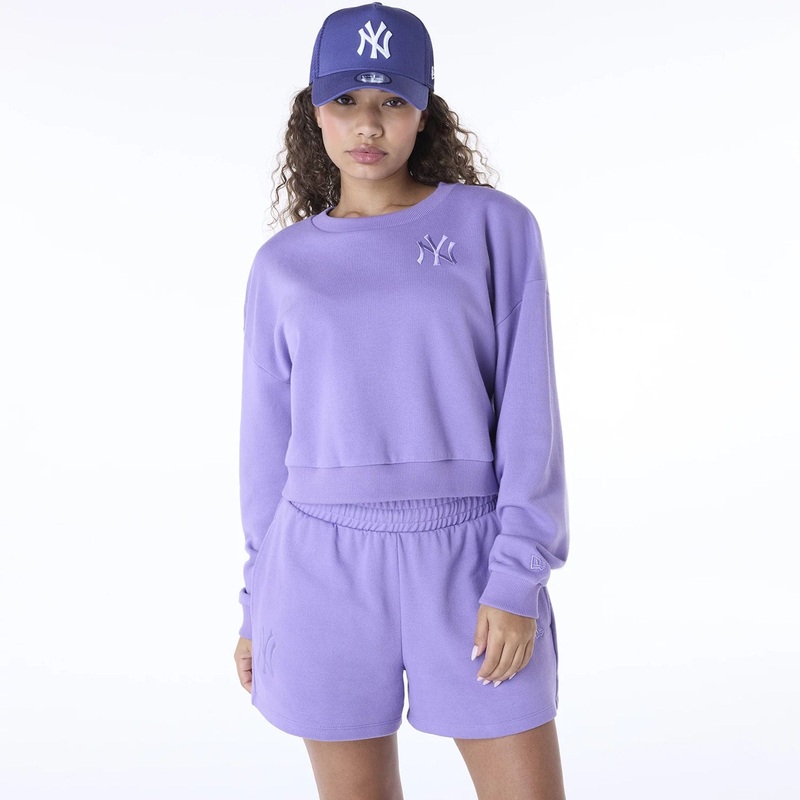New York Yankees Womens MLB League Essential Purple Crew Neck Sweater XS