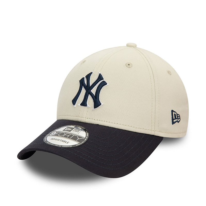 New York Yankees 9FORTY World Series White/Navy Cap One Size