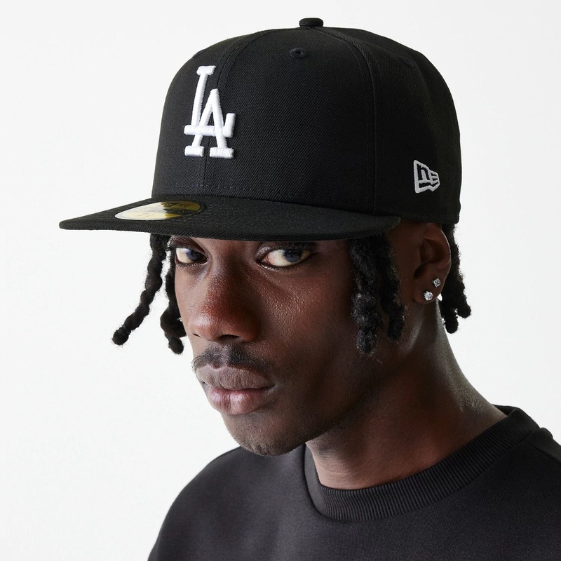 LA Dodgers Essential Black 59FIFTY Cap 6 3/4