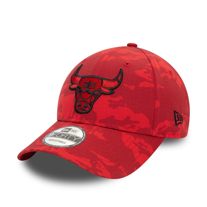 Chicago Bulls 9FORTY Tonal All Over Print Red Camo Cap One Size