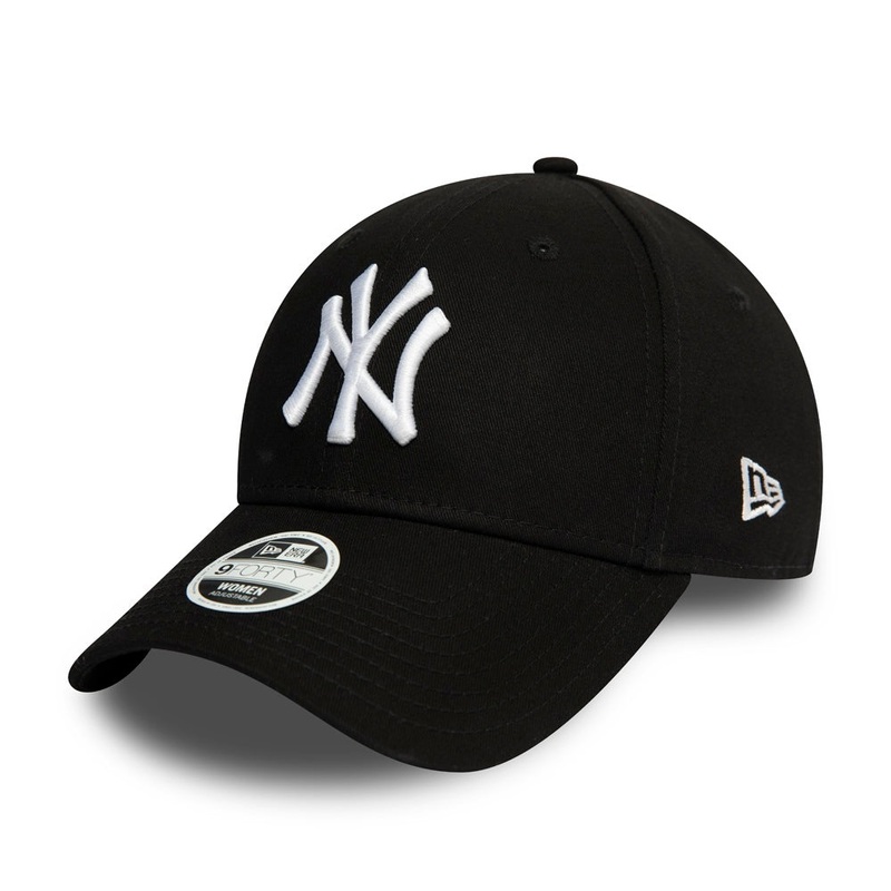 New York Yankees 9Forty Womens Essential Black/White Cap One Size