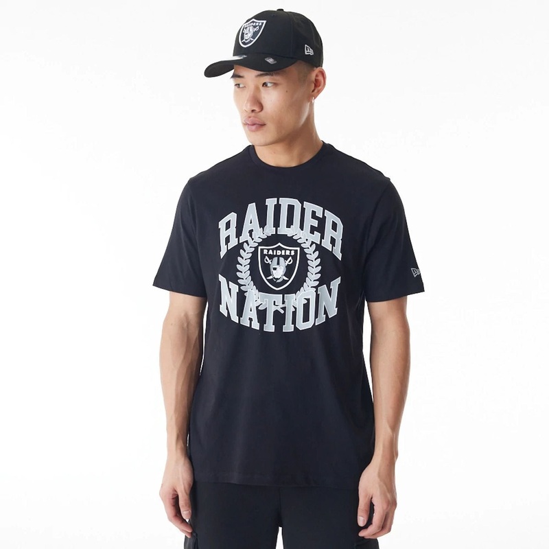 Las Vegas Raiders NFL Laurel Graphic Black T-Shirt XS