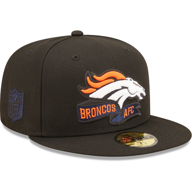 New Era Denver Broncos 2022 Sideline Black 59FIFTY Fitted Hat